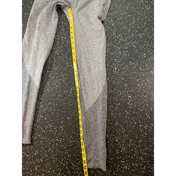 Gymshark Women's Gray Elastic Waist Pull On Athletic Leggings Size Medium - Picture 9 of 15